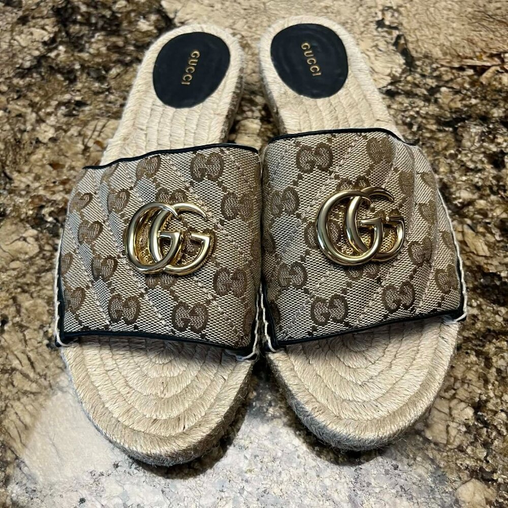 GUCCI BROWN ESPADRILLE SLIDES W/GG MONOGRAM
